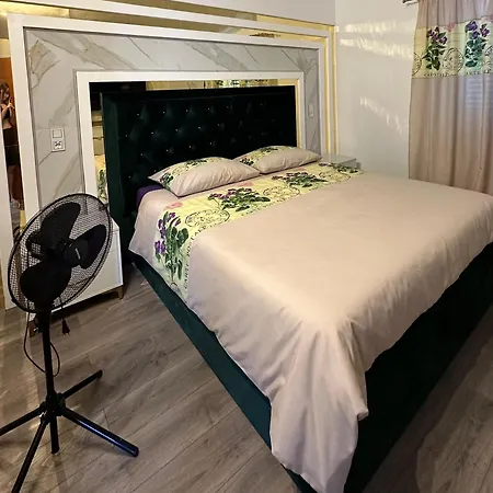 Sweet In Quiet Part Of Apartmán