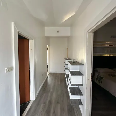 Sweet Apartment In Quiet Part Of Split *