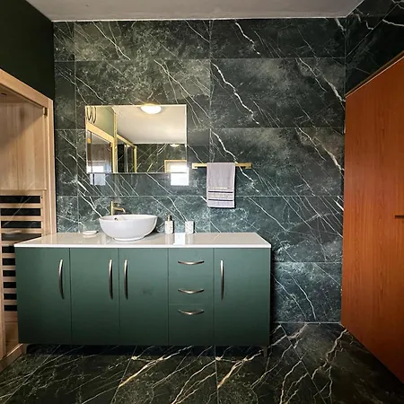 Apartman Sweet Apartment In Quiet Part Of Split Split