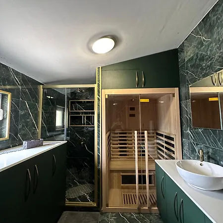 Sweet Apartment In Quiet Part Of Split Apartman Split